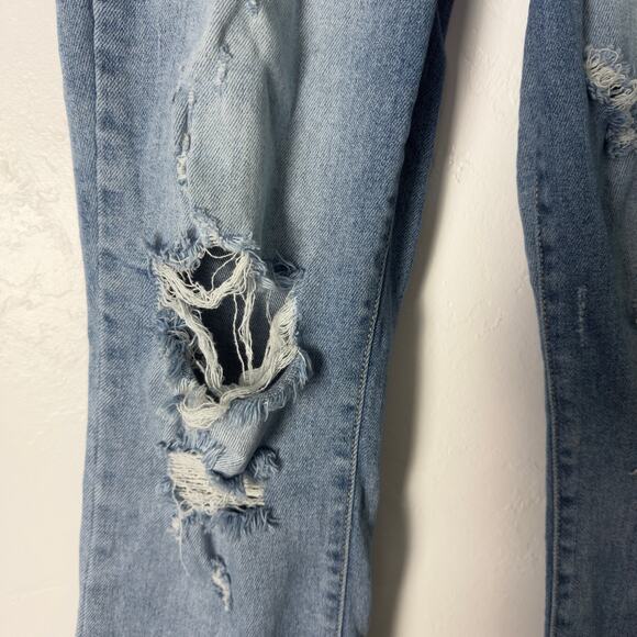 Judy Blue Straight Fit Distressed Women's 5/27 Light Wash Jeans #JB82391 Stretch - Picture 5 of 5